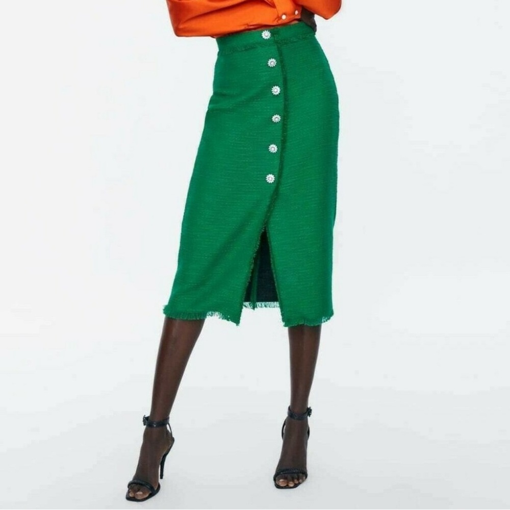 ZARA PENCIL TWEED SKIRT WITH RHINESTONE BUTTONS